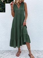 Vestido smock con tapeta de botones y dobladillo a capas